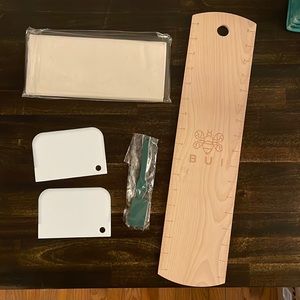 NWT Baguette Transfer Peel